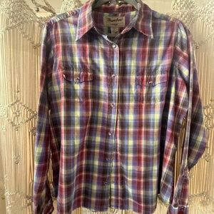 Wrangler Plaid Button-Up Shirt